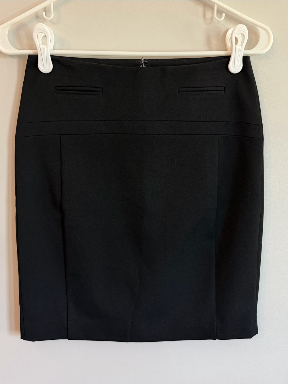 Express Black Pencil Skirt - Sleek Office Staple